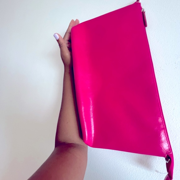 Stunning pink clutch in excellent condition - Picture 3 of 8